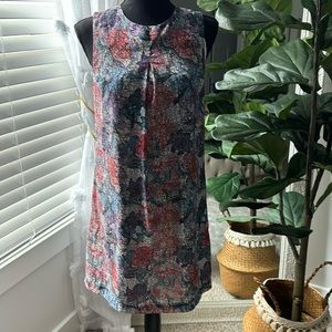 Women’s business casual dress